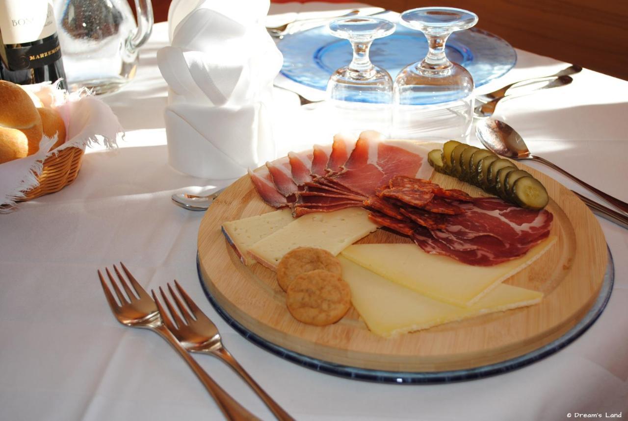 Hotel Sonne Sole Vigo di Fassa Zewnętrze zdjęcie